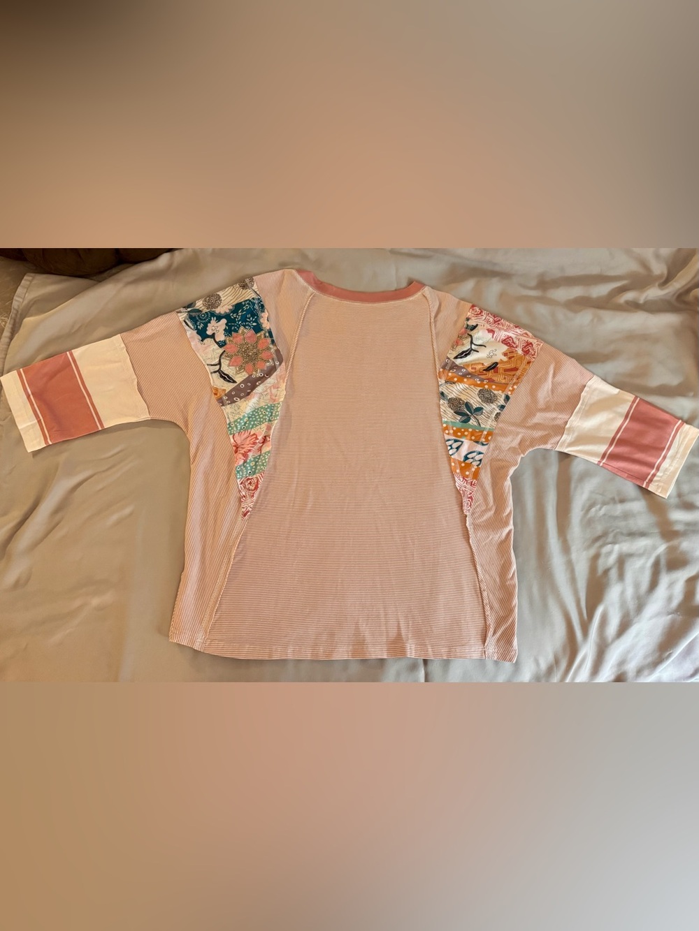 Light Pink Raglan 3/4 Sleeve Patchwork Boho Top Size Small - Picture 8 of 16